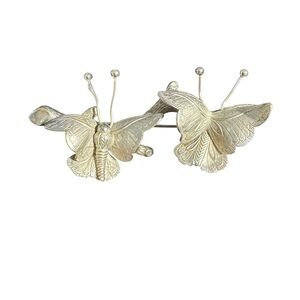 Elegant Silver Butterfly Brooch Set